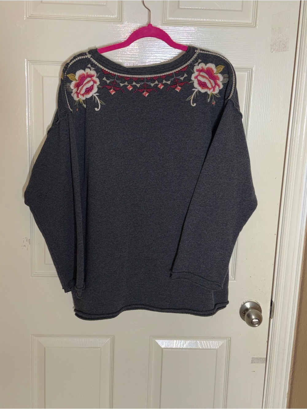 Johnny Was JWLA Plus Black Issioria Floral Embroidery Knit Sweatshirt Size 2X - Picture 7 of 9